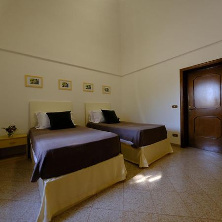 Tenuta Con Due Abitazioni Indipendenti Martina Franca Eksteriør billede